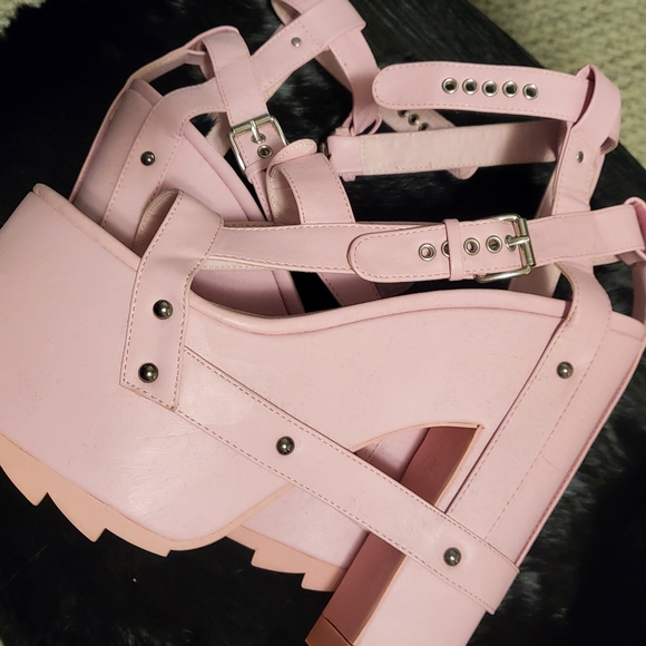 YRU Pink Nightcall Platform Sandal Heels - Picture 4 of 6